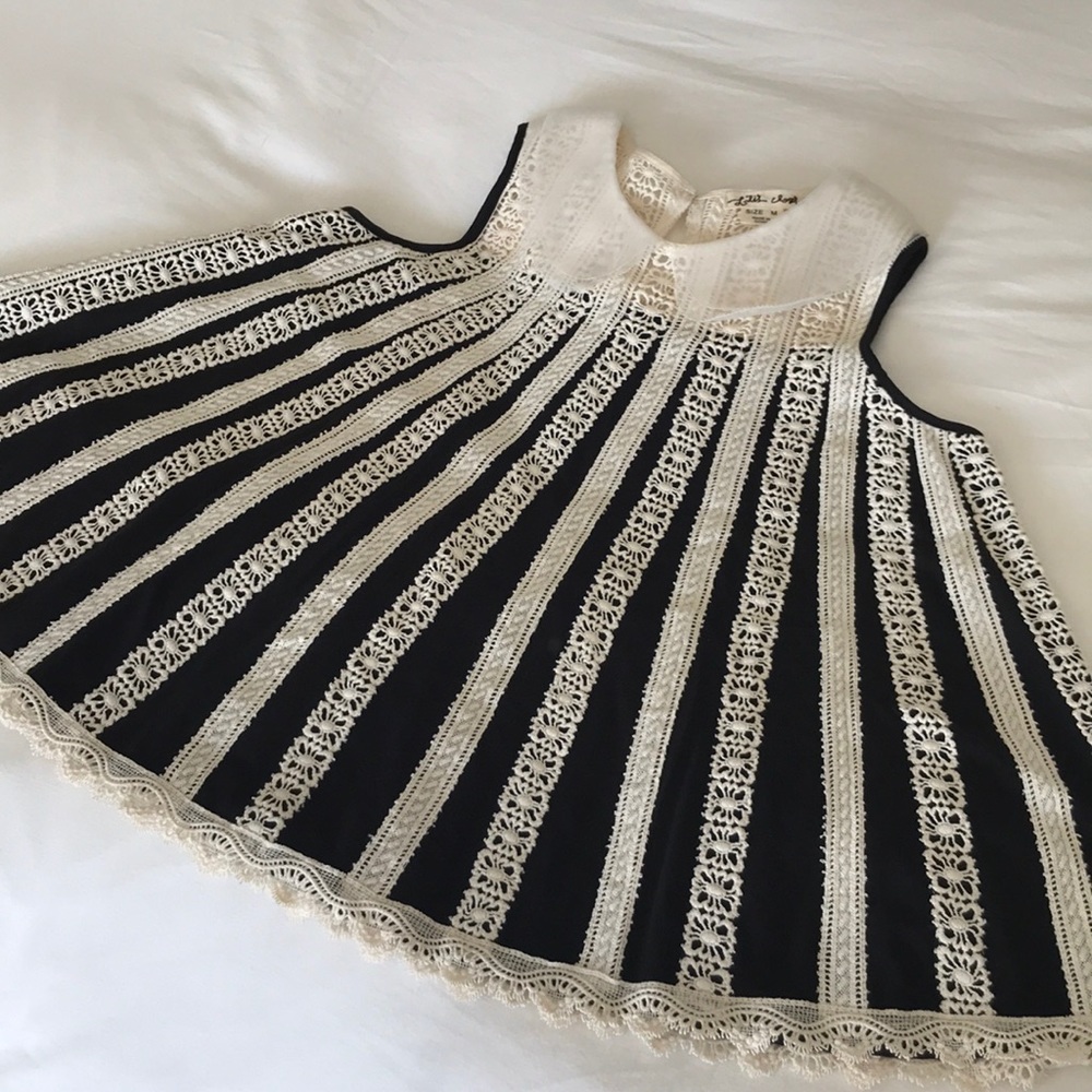 Beautiful, unique Anthro top